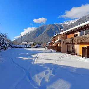 Montblanc 1 A 4 Personnes Chamonix